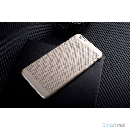 Smart-cover-til-iPhone-6-med-perforeret-struktur-og-god-koeling-guldfarvet2