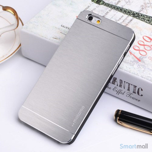 MOTOMO cover til iPhone 6 i slidstaerkt boerstet aluminium - Soelv2